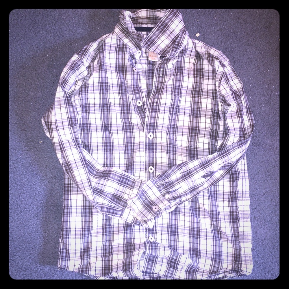 Thin Stripped Button Down Collared Tee